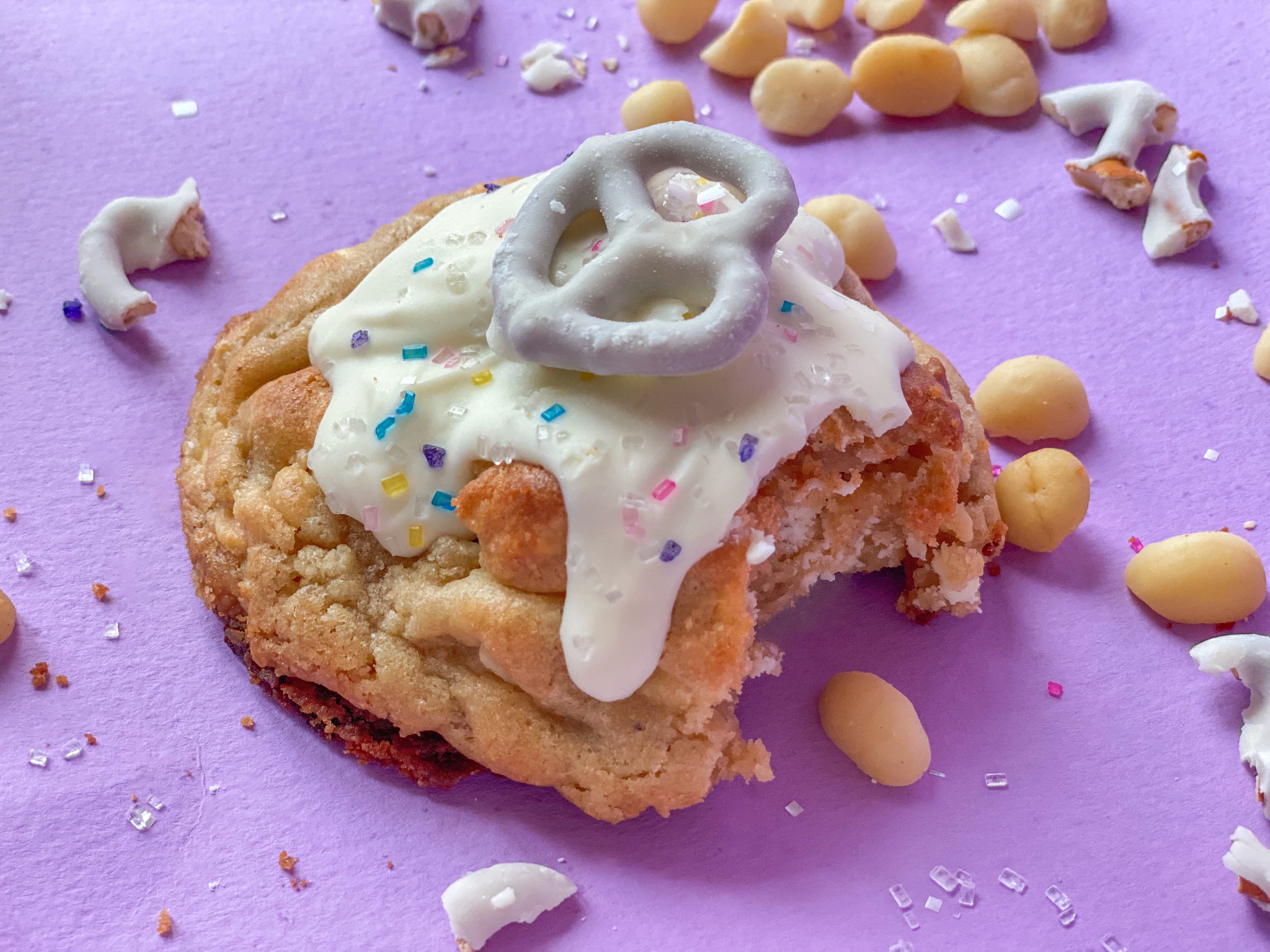 White Chocolate Crackadamia Nut